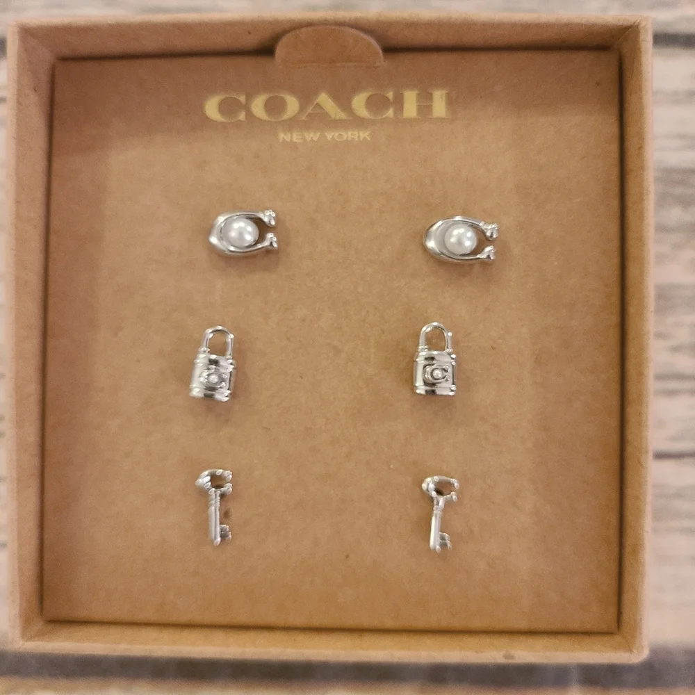 Coach Signature Logo lock and Key Silver Stud Earring Set - Picture 5 of 8